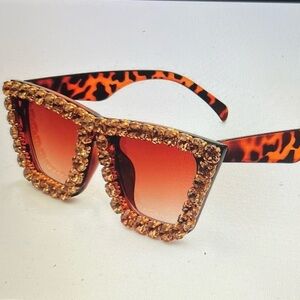 Greeksglasses brown Rhinestone styled Sunglasses